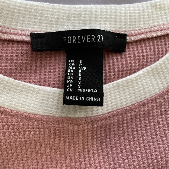 H&M Long Sleeve Crop Top - Picture 2 of 2